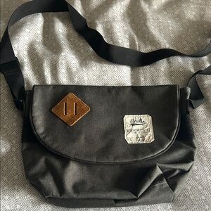 Gray Anello Western It Messenger Bag